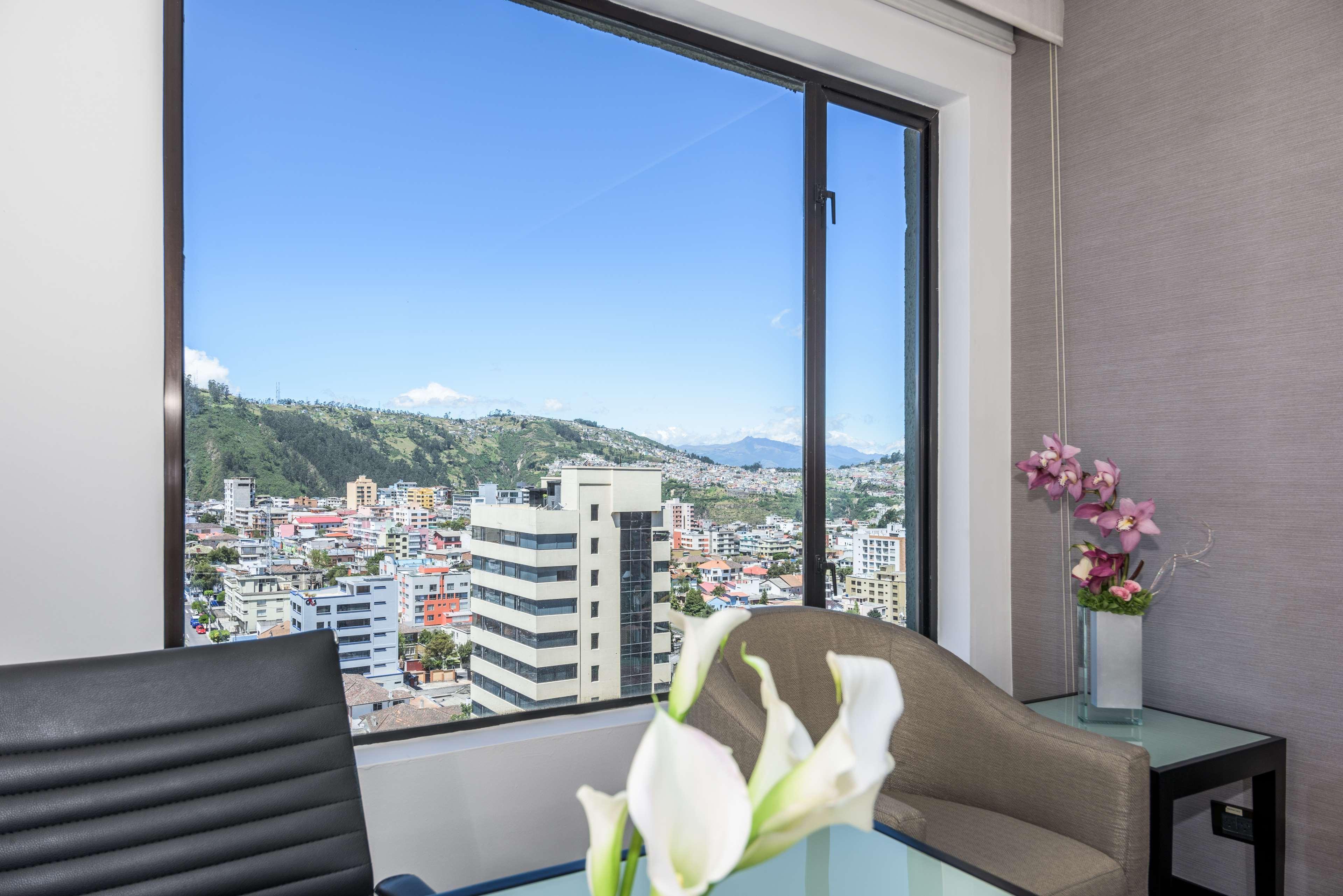 Nh Collection Quito Royal Hotel Exterior foto